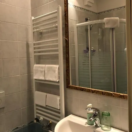 Ai Savoia - Turin