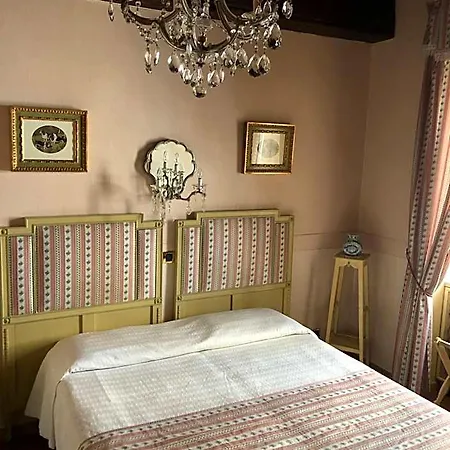 Ai Savoia -