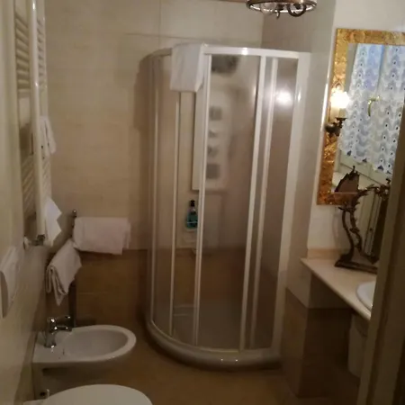 Ai Savoia -