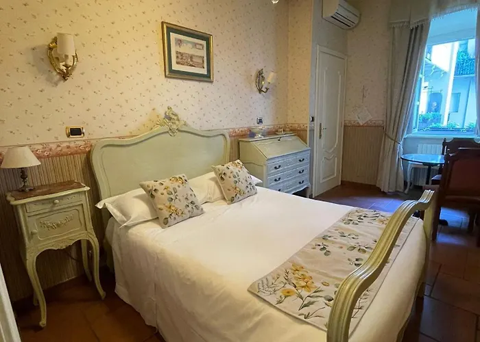 Ai Savoia - 3* Turin