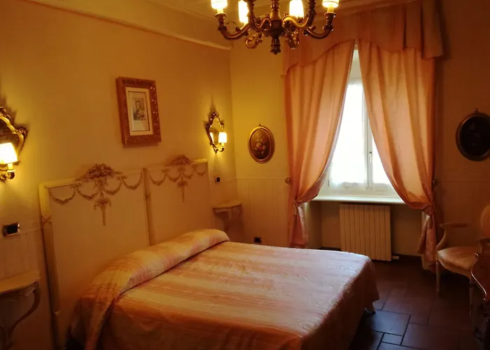 Ai Savoia - Guest house 3*