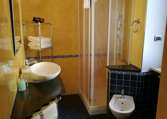 Ai Savoia - 3* Turin