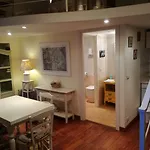 Ai Savoia - Guest house